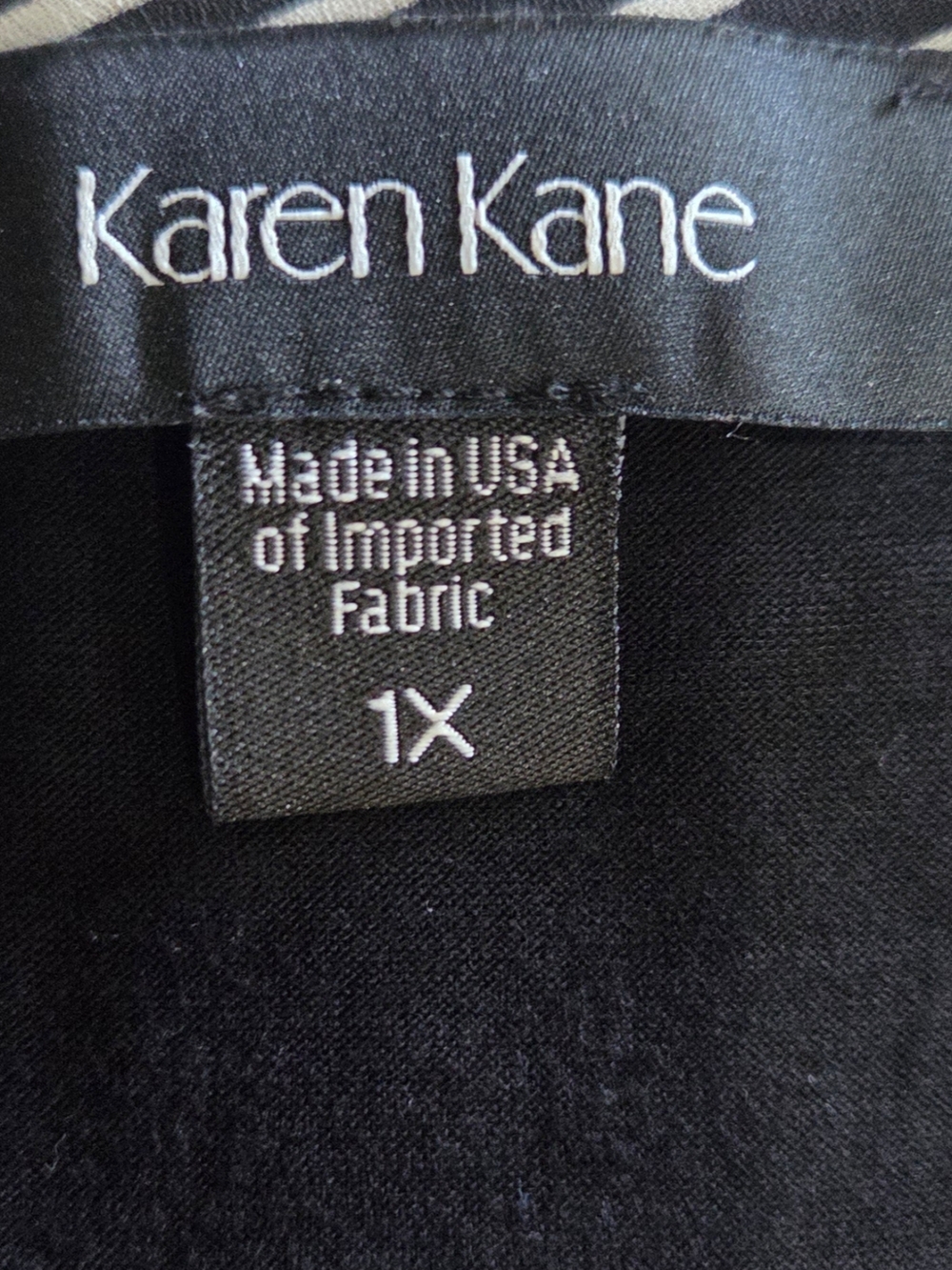 Karen Kane Black and White Palm-Print Sleeveless Tank - Picture 5 of 6
